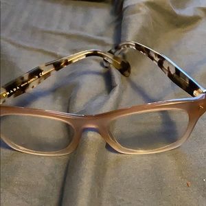 Prada Useed
